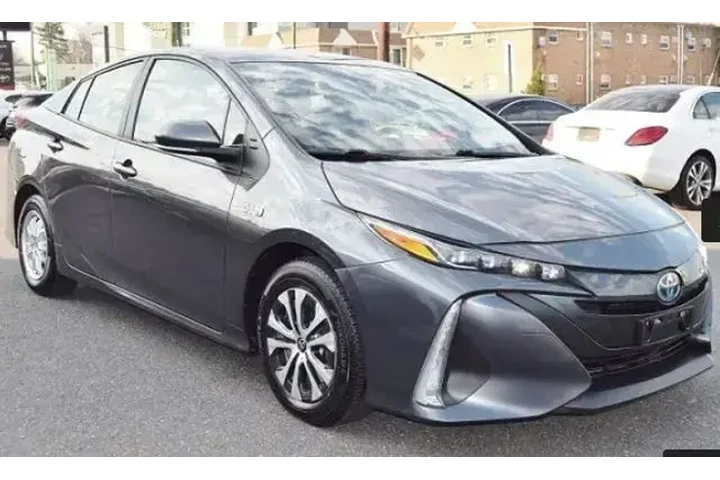 $21950 : Toyota Prius Prime 2021 LE 4 image 1