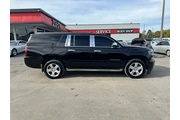 2015 Suburban 4WD 4dr LT en Lexington