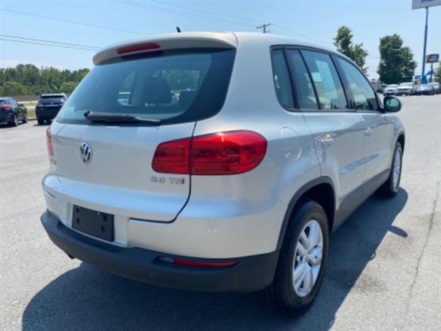 2014 Tiguan image 9