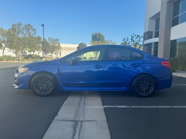 2016 WRX Premium 6M image 5