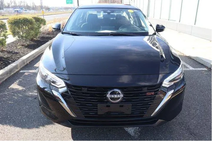 $18867 : Nissan Sentra 2025 SR 4dr Se image 5