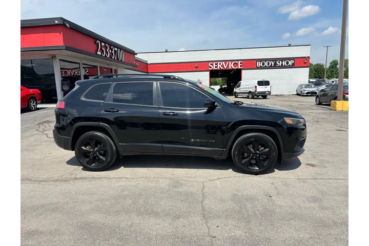 $12980 : 2020 Cherokee Altitude FWD image 1