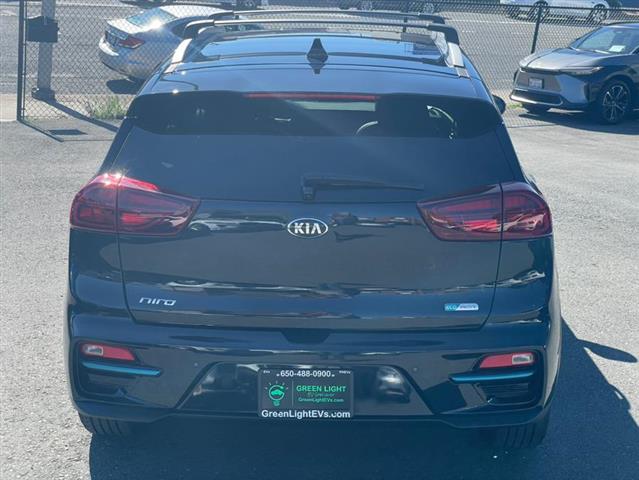 $23500 : Used 2021 Niro EV EX Premium image 6