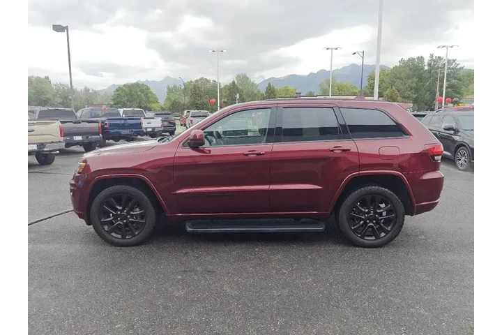 $21880 : Jeep Grand Cherokee 2020 4x4 image 4