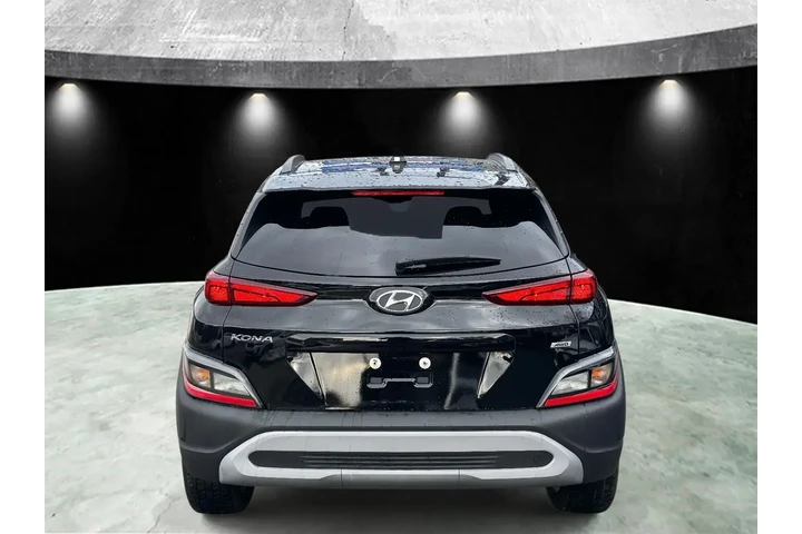 $17985 : Hyundai KONA 2023 AWD SEL 4d image 5