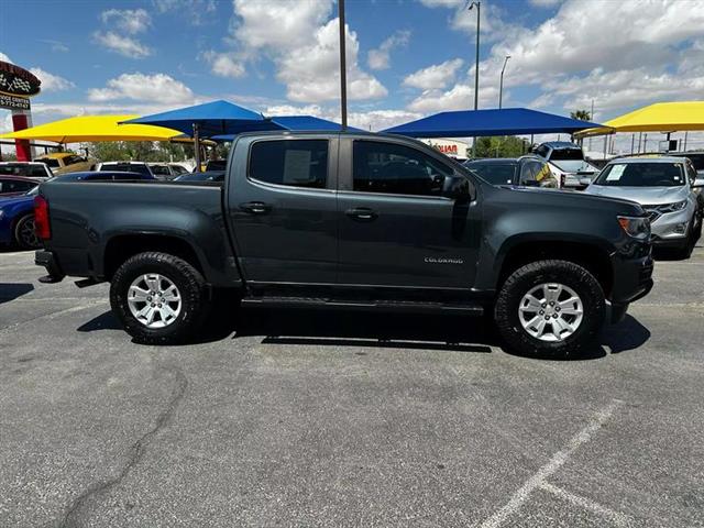 $24995 : Pre-Owned 2018 Colorado Crew image 5