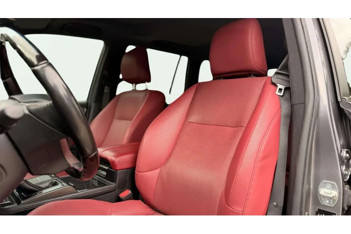 $52999 : 2023 GX image 9