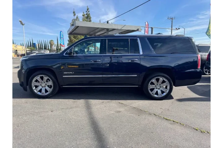 $24998 : 2017 GMC Yukon XL Denali image 10