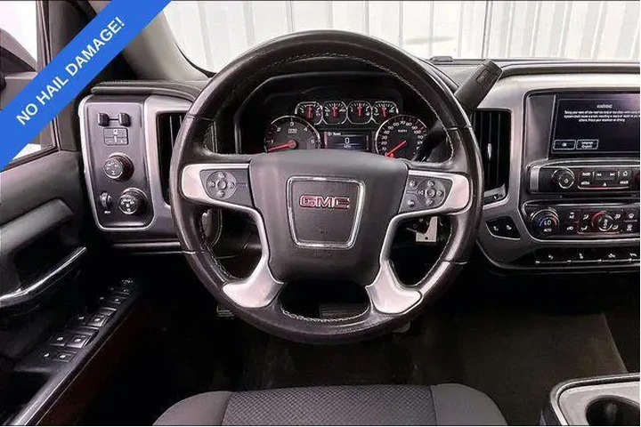 $17990 : GMC Sierra 1500 2016 4x4 SLE image 5