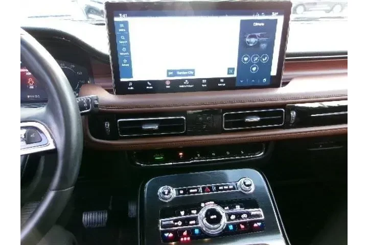 $33696 : Lincoln Nautilus 2021 AWD Re image 8