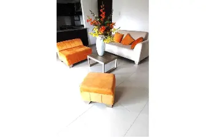 $1200000 : JUEGO DE SALA image 4