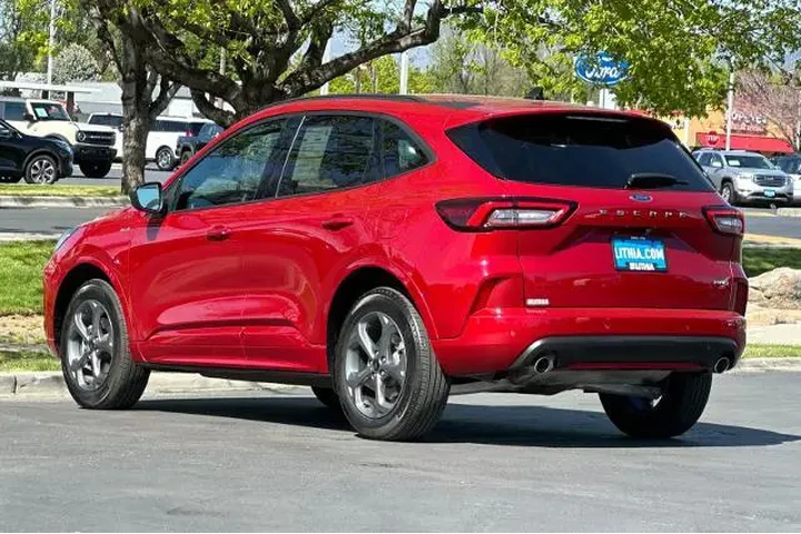 $25995 : Ford Escape 2024 AWD ST-Line image 6