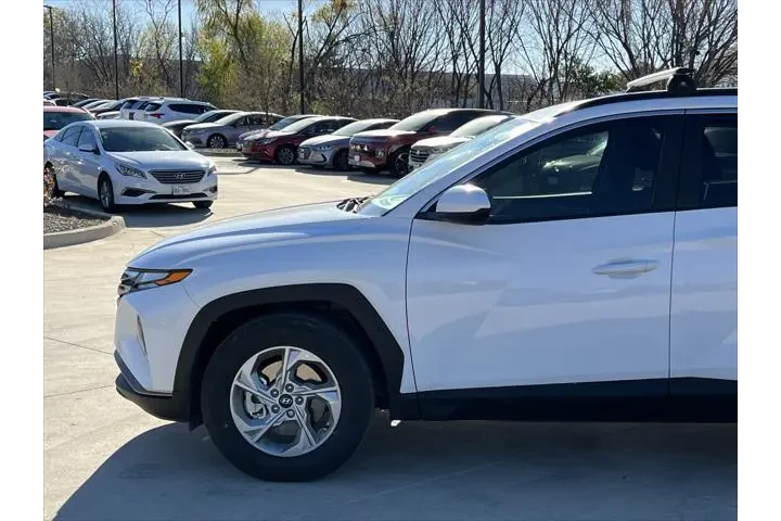 $21244 : Hyundai TUCSON 2024 SEL 4dr image 7