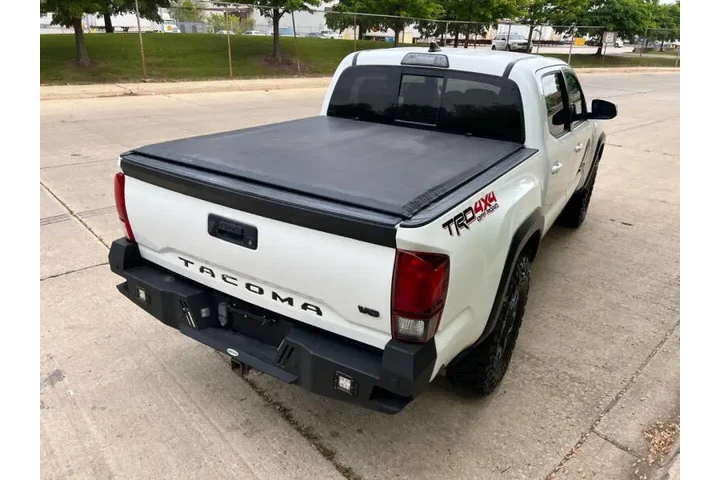 $25997 : 2018 Tacoma TRD Off-Road image 7