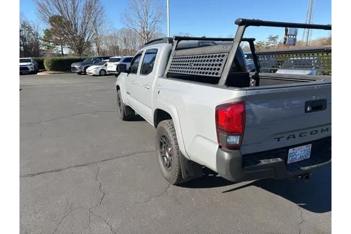 $32123 : Toyota Tacoma 2021 4x4 TRD P image 6