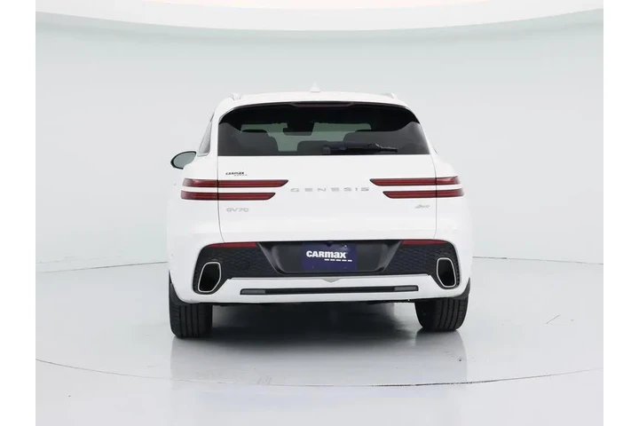 $38998 : Genesis GV70 2023 AWD 2.5T S image 6