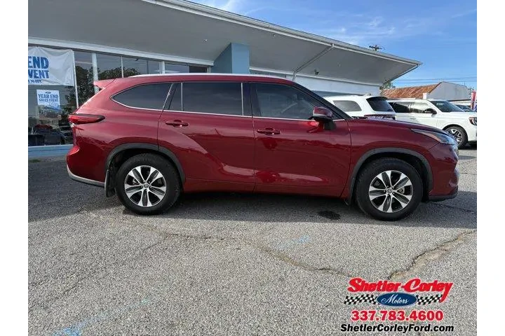 $26990 : Toyota Highlander 2021 XLE 4 image 5