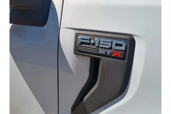 $28550 : Ford F-150 2021 4x2 XL 4dr S image 6