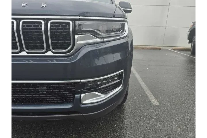 $37500 : Jeep Wagoneer 2022 4x4 Serie image 9