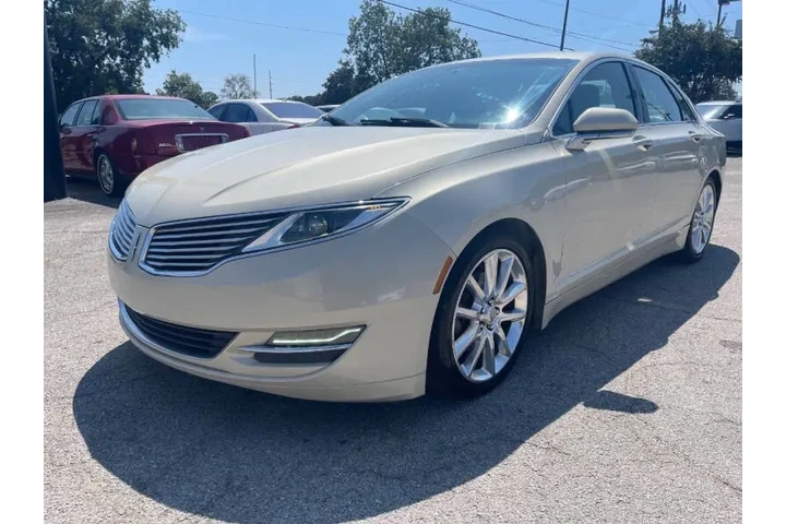 $8900 : 2015 MKZ image 6