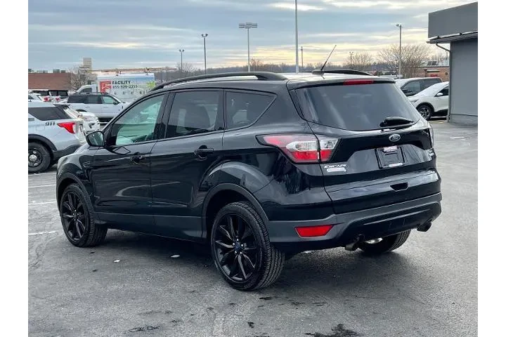 $10341 : Ford Escape 2017 AWD SE 4dr image 5