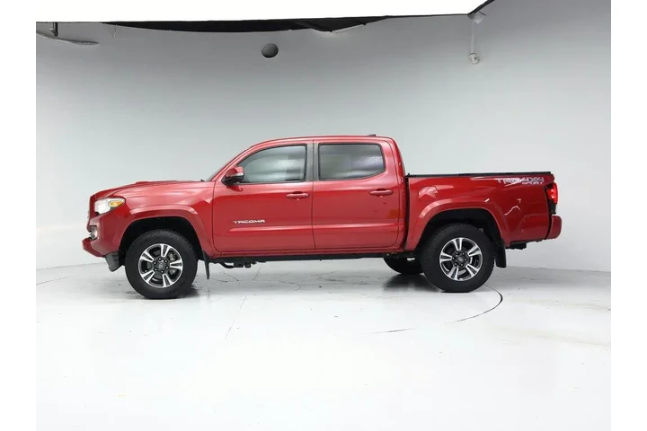 $36998 : Toyota Tacoma 2019 4x4 TRD S image 3