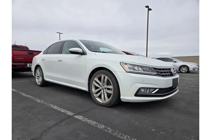$12211 : Volkswagen Passat 2018 2.0T image 1