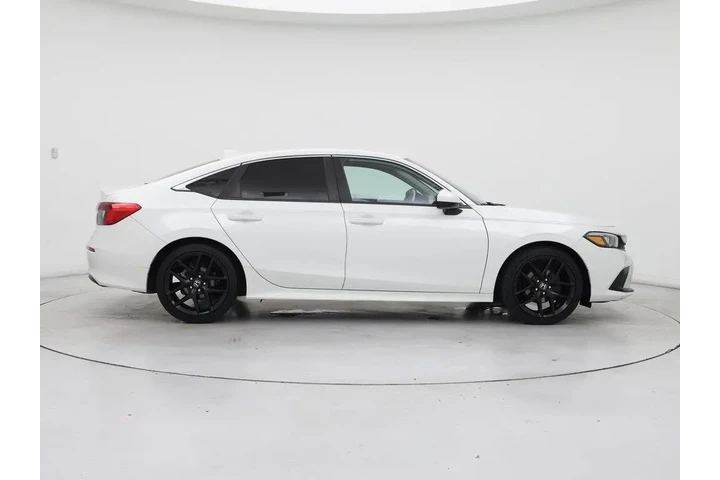$25998 : Honda Civic 2022 LX 4dr Seda image 7