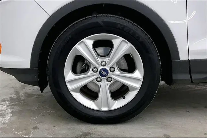 $7990 : Ford Escape 2015 S 4dr SUV image 10