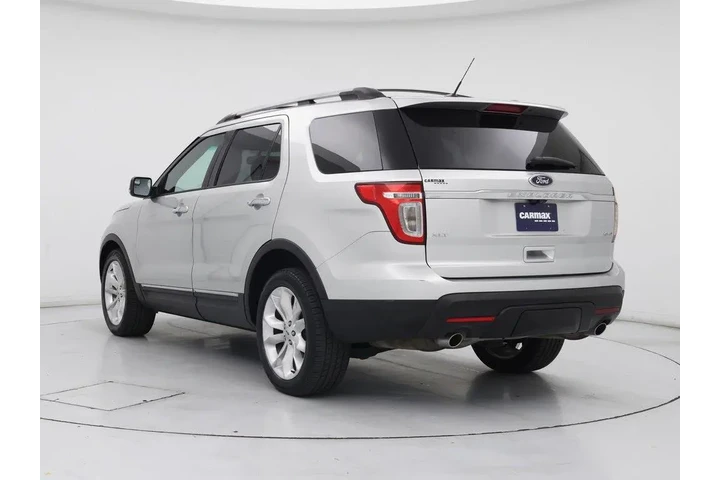 $15998 : Ford Explorer 2015 AWD XLT 4 image 2