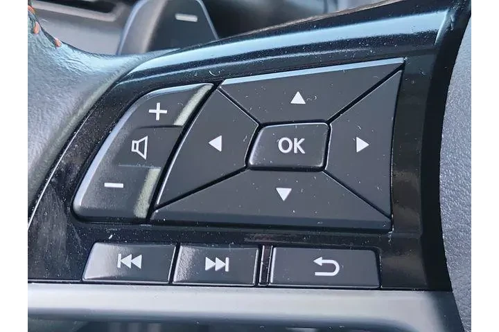 $21743 : Nissan Altima 2024 2.5 SR 4d image 8