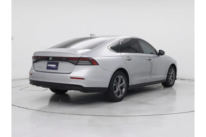 $25998 : Honda Accord 2024 EX 4dr Sed image 8
