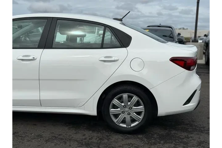 $13995 : Kia Rio 2021 LX 4dr Sedan image 4