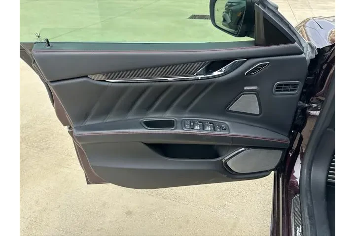 $35425 : Maserati Quattroporte 2021 S image 9