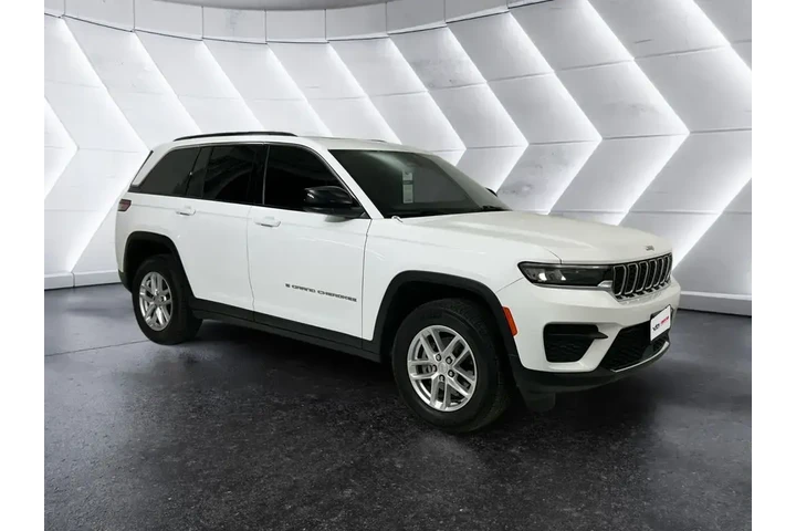 $26991 : Jeep Grand Cherokee 2024 4x4 image 1