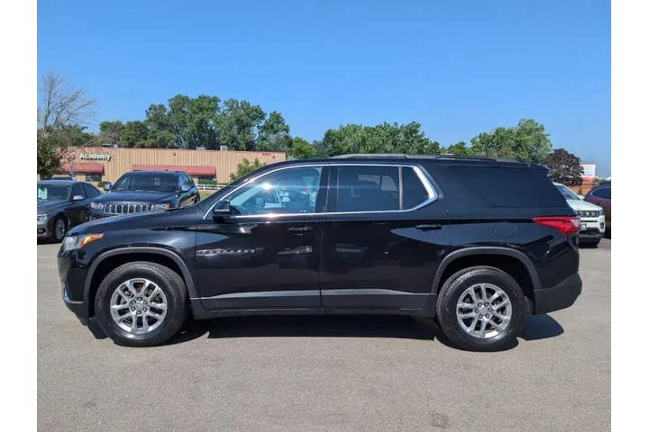 $13995 : 2019 Traverse LT Cloth image 9