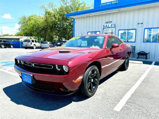 $22990 : 2021 Challenger SXT image 9