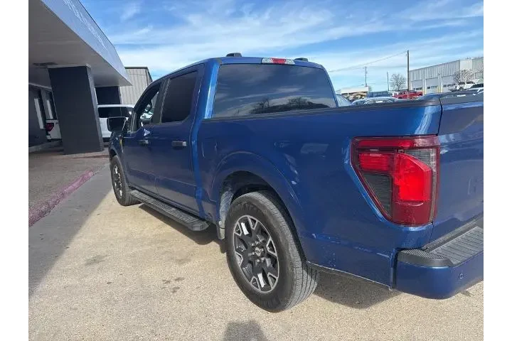 $35243 : Ford F-150 2024 4x2 STX 4dr image 8