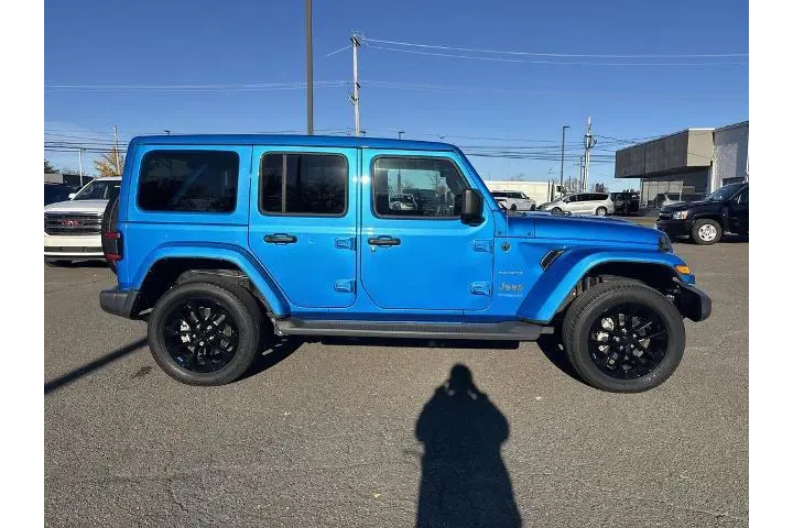 $31890 : Jeep Wrangler Unlimited 2022 image 6