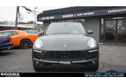 $17888 : 2017 Macan AWD thumbnail