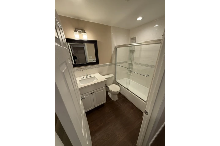 $3950 : CASA DE RENTA / N. El Monte image 5