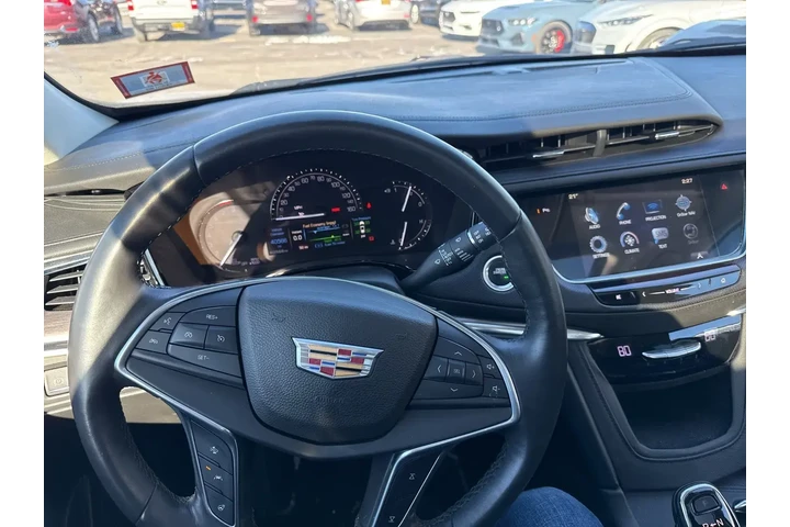 $20995 : Cadillac XT5 2017 Luxury 4dr image 2