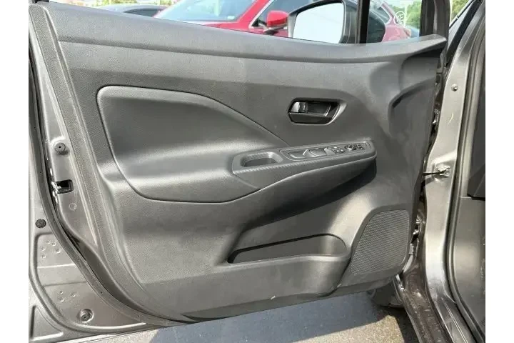 $21995 : Nissan Versa 2025 S 4dr Seda image 10