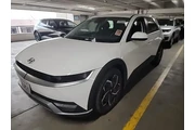 $22995 : Hyundai IONIQ 5 2024 SE Stan thumbnail