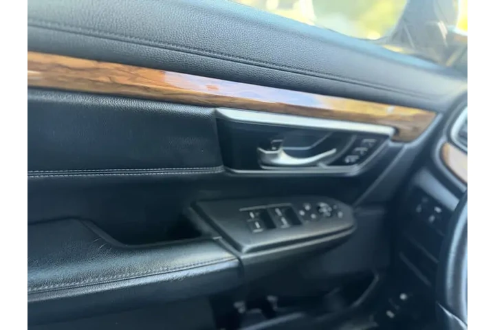 2017 CR-V EX-L image 6