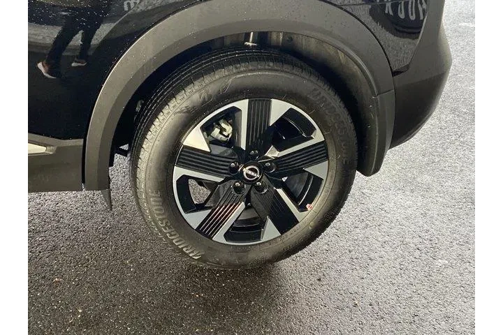 $21107 : Nissan Kicks 2025 AWD SR 4dr image 10