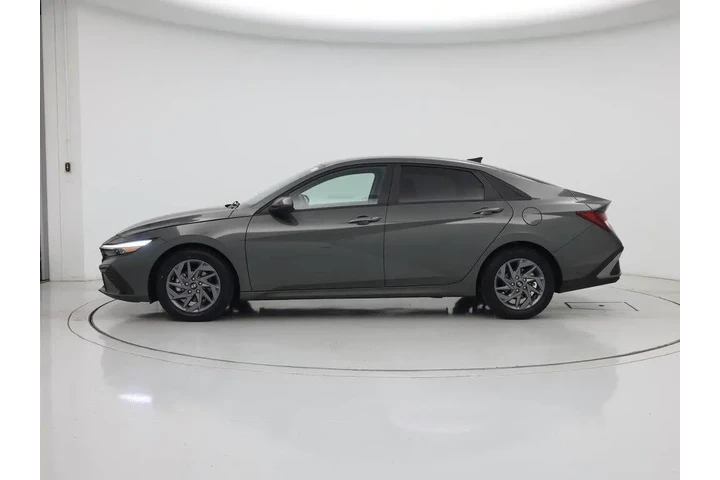 $20998 : Hyundai ELANTRA 2024 SEL 4dr image 3
