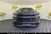 $25688 : 2018 Silverado 1500 LT w/2LT thumbnail