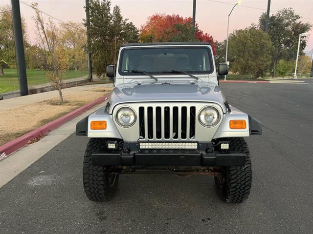 $15750 : 2005 Wrangler Sport image 3