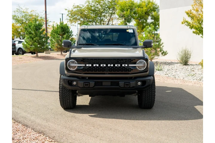$75988 : 2025 Bronco Badlands image 2